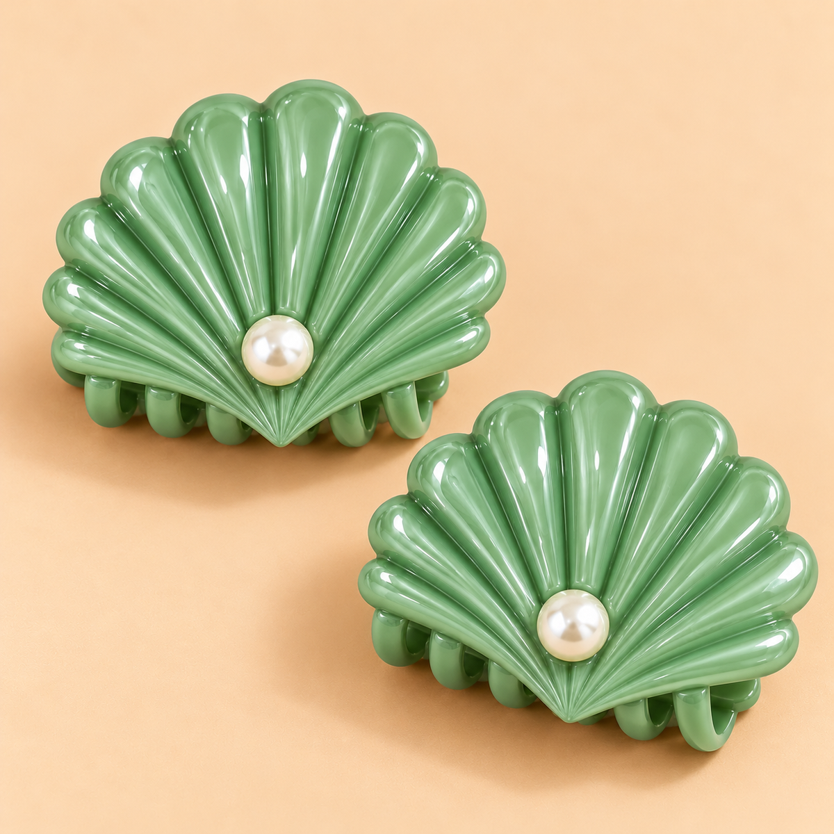 Cute Seashell Hair Pins with Pearl Detail